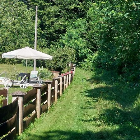 Kuca Za Odmor Mazuran Villa Karlovac Ngoại thất bức ảnh