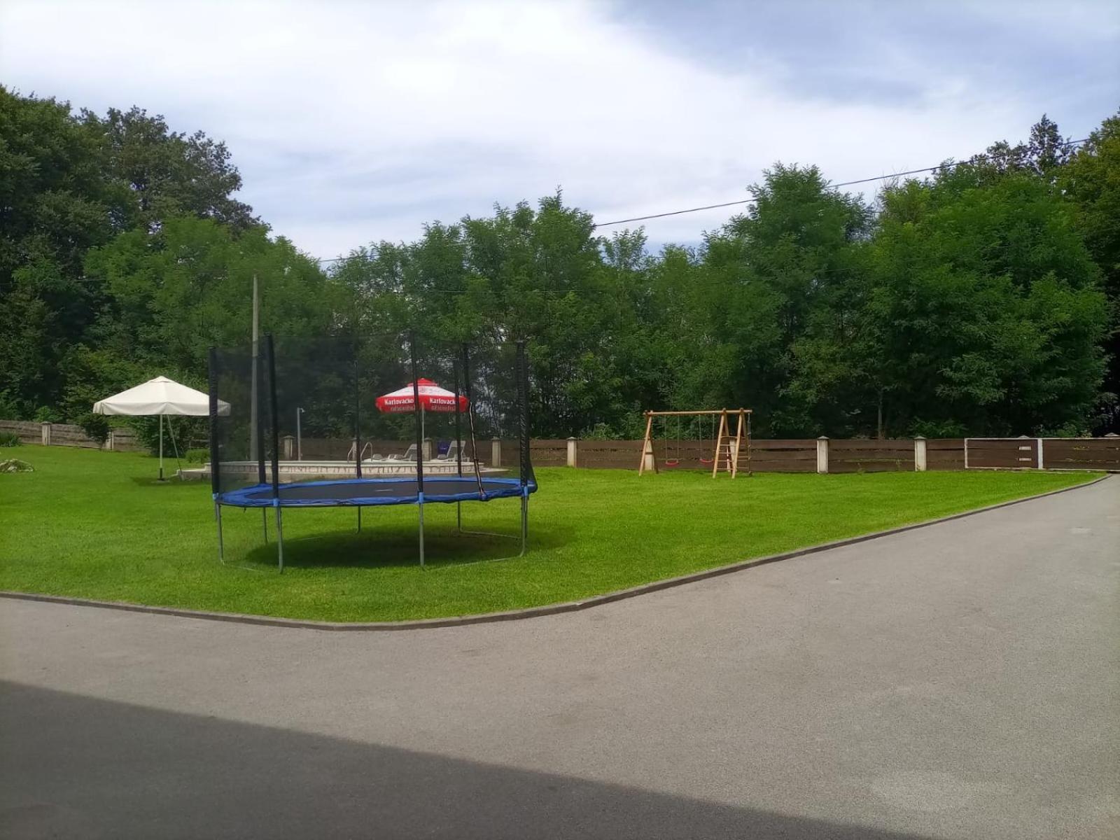 Kuca Za Odmor Mazuran Villa Karlovac Ngoại thất bức ảnh