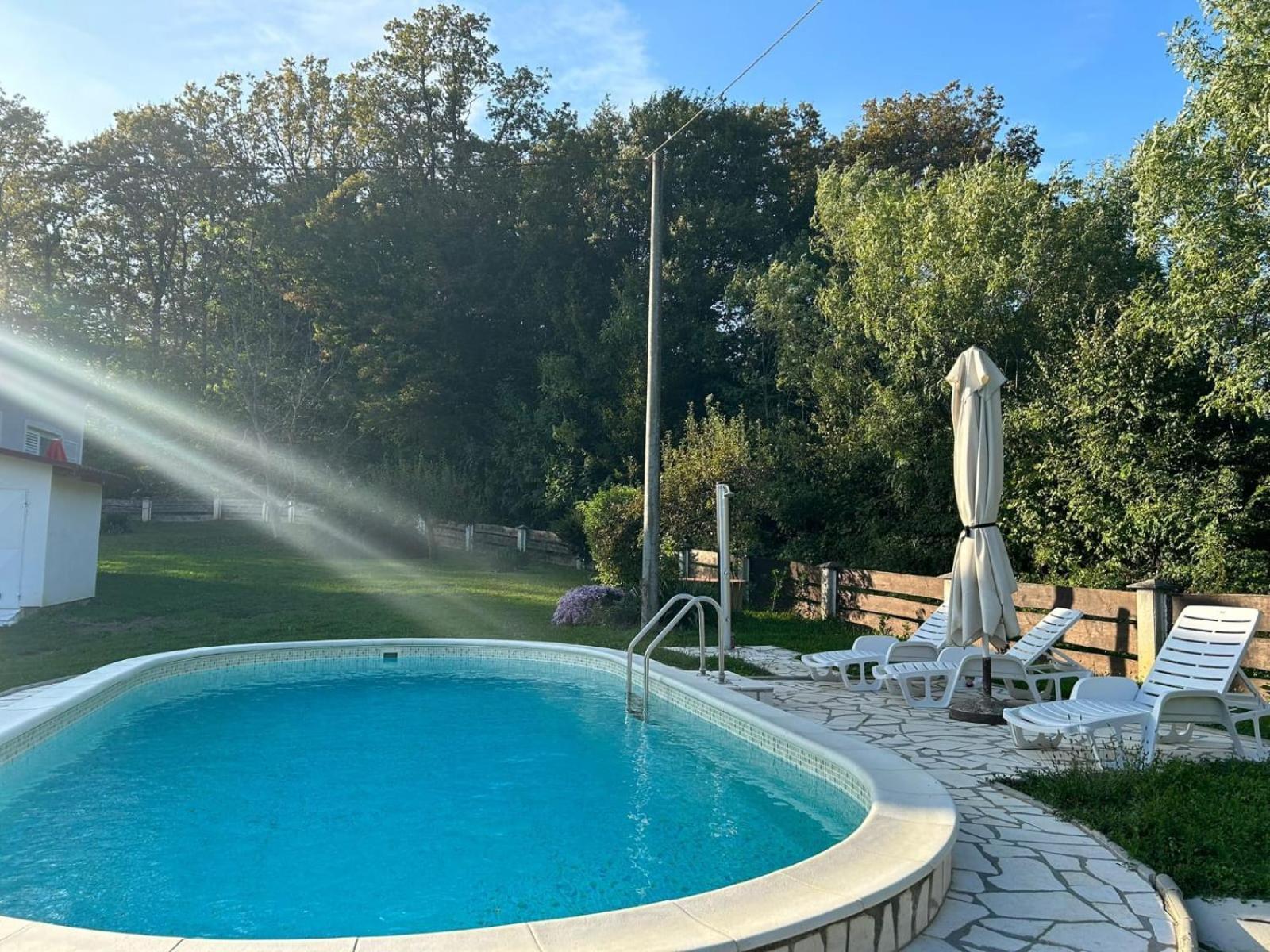 Kuca Za Odmor Mazuran Villa Karlovac Ngoại thất bức ảnh