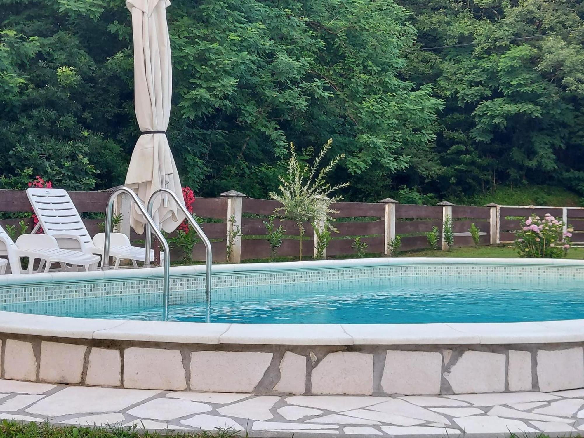 Kuca Za Odmor Mazuran Villa Karlovac Ngoại thất bức ảnh